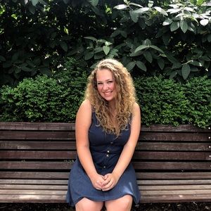 Meet your Posher, Jenna